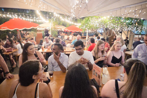 melt-unhinged-friendsmas-15