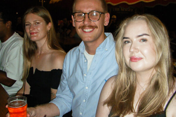 melt-unhinged-friendsmas-43